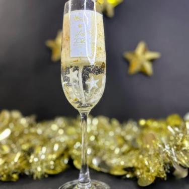Imagem de Vela Taça de Luz 160g - Morango com Champanhe e Vanilla Suggar - Mão d