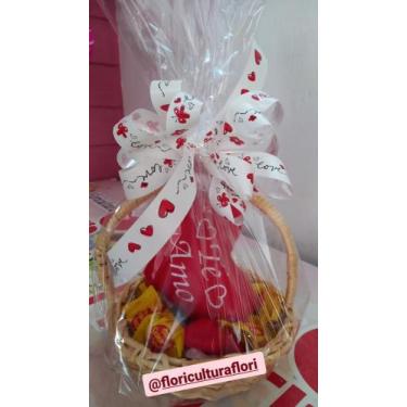 Imagem de Cesta romântica com pelúcia em formato  de coração - Floricultura Flor