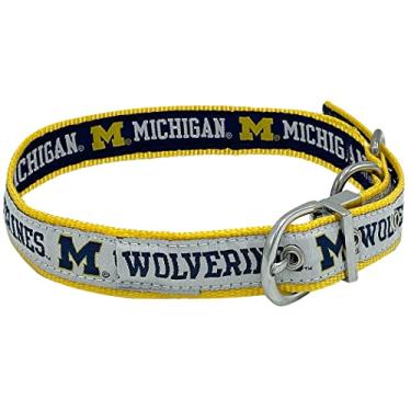 Imagem de Coleira de cachorro Michigan Wolverines reversível NCAA, grande. Coleira dupla face premium para animais de estimação ajustável com fivela de metal. Sua coleira favorita do time universitário com um