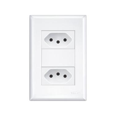 Imagem de Tomada Dupla 2P+T 10A Fame Evidence 2915 Branca, 220V