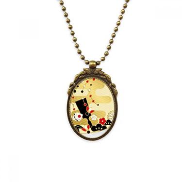 Imagem de DIYthinker Chaveiro com pingente de contas vintage com estampa de flores geométricas da Sakura dourada