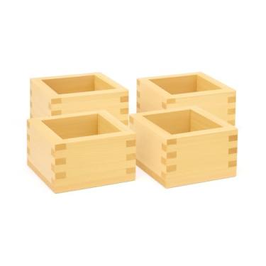 Imagem de JapanBargain 3323, Copos pequenos de saquê de madeira Masu Japanese Hinoki Wood Saki Cups Made in Japan, 60 g, conjunto de 4