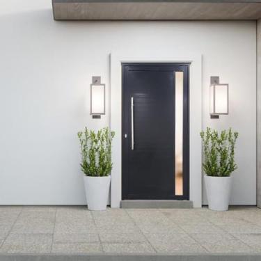 Imagem de Porta Pivotante de Alumínio 210 x 100cm com Visor 30 Esquerda Esquadrias Bergamo Preto