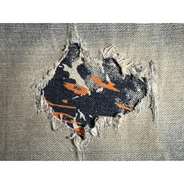 Imagem de Adesivos leves estilo Peek-A-Boo da Holey Patches - (2) jeans de 12,7 x 12,7 cm e camuflagem laranja | Feito nos EUA