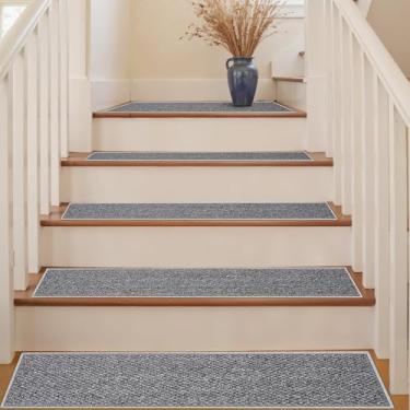 Imagem de Tapete antiderrapante para escadas, pacote com 4, 20,3 x 76,2 cm, para degraus de madeira, tapete lavável para escadas, resistente a manchas, para crianças e cães (4 peças, cinza)