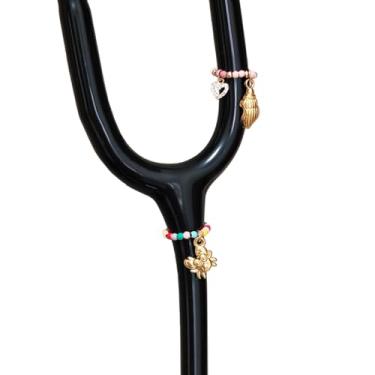 Imagem de ESWEUOOM Pacote com 4 pingentes decorativos de estetoscópio de coração de borboleta brilhante, pingente de identificação personalizado, pingente de estetoscópio RN dourado brilhante para enfermeira e