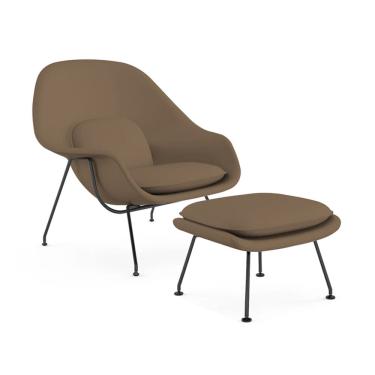 Imagem de Poltrona Premium Womb Chair com Puff Base Preta Sintético Marrom