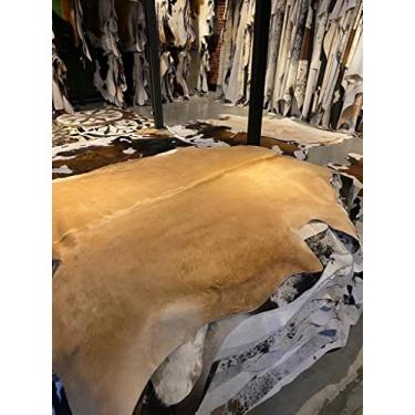 Imagem de FARMS RUGS - Tapete de Couro de Boi Legítimo - 1200 cm² - Antiderrapante - Estampa Animal - Couro - Unissex - Interior