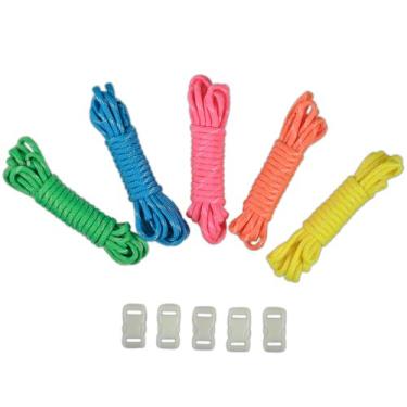 Imagem de Paracord Planet Kits de artesanato de paracord tipo III de 250 kg com fivelas para pulseiras de amizade e iniciantes (neons brilham no escuro com fivelas GID)