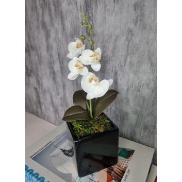 Imagem de Arranjo De Mini Orquídea Branca Vaso Preto Quadrado - FLORESCER DECOR