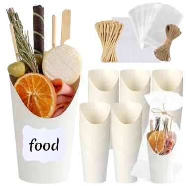 Imagem de Woixiow Copos de charcutaria branca de 350 ml, 50 peças, 100 palitos + 50 sacos plásticos + 50 etiquetas, copos de charcutaria descartáveis com palitos e sacos, copo individual para aperitivo de papel