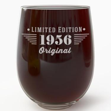 Imagem de Spotted Dog Company Taça de vinho vintage 1956 gravada 482 g sem haste – Presentes de feliz aniversário de 70 anos para homens e mulheres, Cheers to Turning 70 Year Old Decorações Decorativas
