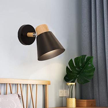 Imagem de Luminária de parede interna com spots giratórios, em madeira, para cabeceira, ideal para leitura em quartos e escritórios, com cúpula metálica (não inclusa), branca.