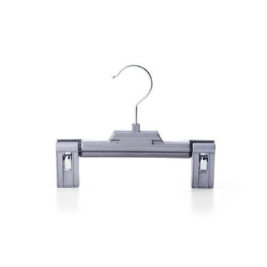 Imagem de Cabide bebê c/clips 20 cm - 2036 - IOPLAST, Prata, 300 peças