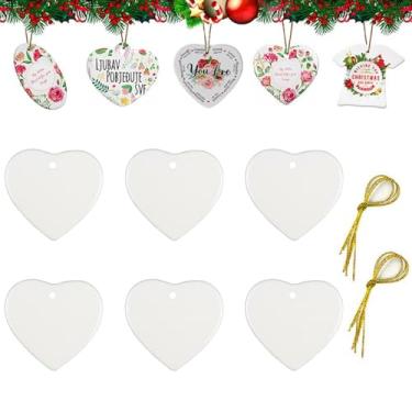 Imagem de 6 peças de enfeites de cerâmica de sublimação, enfeites de porcelana de coração branco a granel para impressão de prensa térmica, presente de artesanato de lembrança de árvore de Natal personalizado