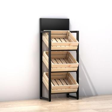 Imagem de Prateleira de exibição comercial com cestas de madeira - perfeita para lanches de varejo, produtos de cozinha e soluções de armazenamento de mercearia