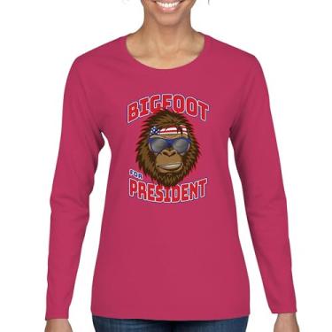 Imagem de Camiseta feminina Bigfoot for President manga longa engraçada eleição presidencial americana humor voto piada cultura pop sasquatch, Rosa choque, 3G