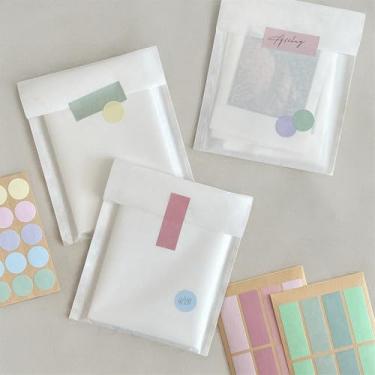Imagem de Sacos de presente de papel plano com adesivos pastel – Feito na Coreia | Envelopes de papel translúcido branco de grau alimentício, sacos de brindes com etiquetas adesivas pastel multicoloridas para