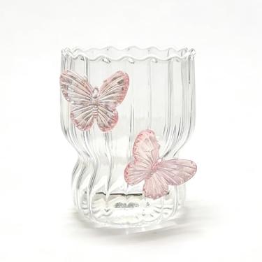 Imagem de Copo de vidro borboleta 3D de alto valor para mulheres copo listrado de água potável design elegante pétala reutilizável economia de espaço, perfeito para festas em casa, presentes de férias
