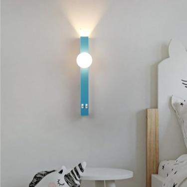 Imagem de GZZBMY LED apliques de parede interior nórdico moderno de metal candeeiros de parede com interruptor de tela de acrílico quarto iluminação para sala de estar corredor cabeceira (luz azul quente, 40 cm