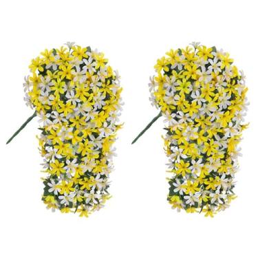 Imagem de Ivydale Flores artificiais falsas para decoração ao ar livre, resistente a UV, 2 peças, trepadeiras artificiais de lírio para casa, pátio, varanda, jardim, quintal, branco e amarelo