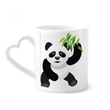 Imagem de Panda chinês bambu tradicional arte padrão caneca café cerâmica copo coração copo