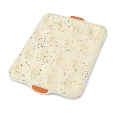 Imagem de Forma de Silicone para 16 Madeleines Bakery - MUNDIAL DISTRIBUIDORA DE