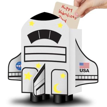 Imagem de ArtCreativity Caixa de artesanato para Dia dos Namorados – Kit Faça sua própria caixa de Dia dos Namorados para meninas e meninos – Inclui caixa, fita dupla face e 18 peças decorativas de espuma –