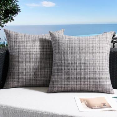Imagem de UGASA Capas de almofada impermeáveis para ambientes externos, pacote com 2 fronhas resistentes à água para pátio, textura de tecido de verão, decorativas, para jardim, varanda, quintal, barraca 50 x