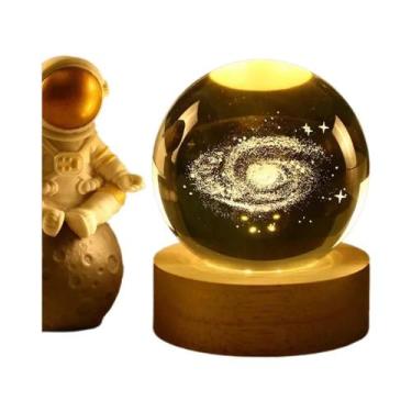 Imagem de Bola de Cristal 3D Infantil com Luz Noturna (6cm) - Pikachu, Doraemon,