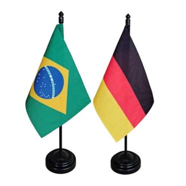 Imagem de Kit Bandeira de Mesa Brasil e Alemanha, Decorativa, 26cm Altura, Multicolorido, 18x11cm, Escritório e Eventos, Oxford, Base Plástica, Face Única