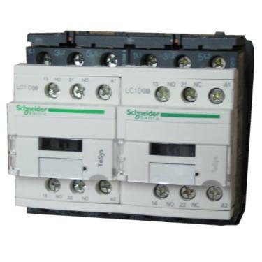 Imagem de SCHNEIDER ELECTRIC Contator de inversão 575-Vac 18A Iec LC2D18F7 Speeddrive 200-240Vac 4Hp, Atv212
