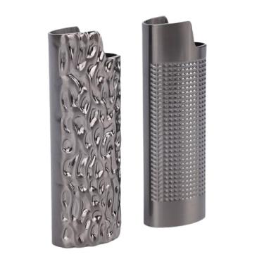 Imagem de HEEPDD Estojo de Isqueiro de Metal Gravado Vintage, Capa Protetora de Liga de Bolsas Mais Leves Com Relevo Estereoscópico, Suporte Compacto de 8 Cm para Negócios, Aniversário, Natal, Presentes do