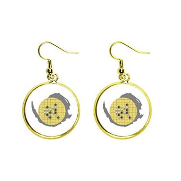 Imagem de Composition Go Chess Delights Brinco dourado com pingente de orelha