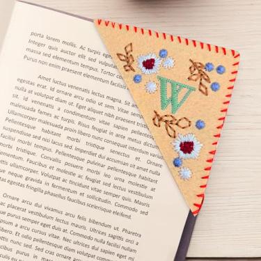 Imagem de Marcador de página floral de canto bordado personalizado para esposa, mãe, leitora, estudante, clube, acessório, 1 peça (bege primavera W)