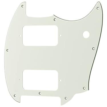 Imagem de Musiclily Pro 11 Furos Canto Redondo HH Escudo Mustang Pickguard para Guitarra Mustang Squier Bullet Series, 3 Camadas Branco Envelhecido
