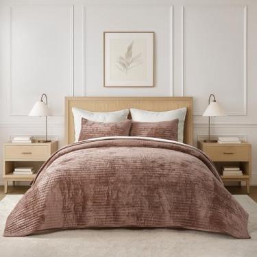 Imagem de EVERGRACE Conjunto de colcha de veludo, tamanho king, luxuoso, macio e listrado, edredom de veludo leve para todas as estações, colcha de cama grande com 2 fronhas combinando, argila terracota