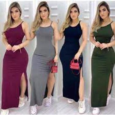 Imagem de vestido feminino longo gola rasa manga curta detalhe listra fina na la