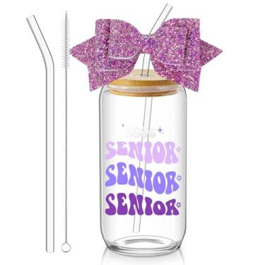 Imagem de Hushee Class of 2025 Senior Night Gifts Garrafa de água de vidro de 473 ml com tampas Canudos Glitter Bow Straw Topper Senior 2025 Tumbler Presente de formatura para mulheres treinadoras de time (Roxo