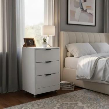 Imagem de Mesa De Cabeceira Branca 50cm com 3 Gavetas Para Quarto Lateral de Cama e Escritório Gaveteiro Organizador Já Montado (Com Rodinhas, Puxador Preto)