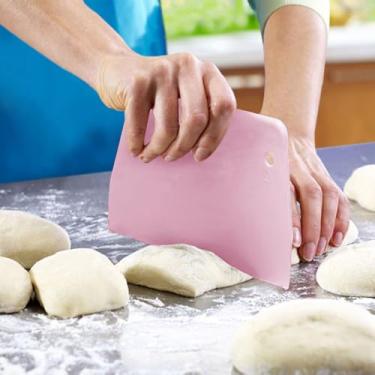 Imagem de Cortador de peso de massa de plástico de qualidade, biscoito, pizza, espátula, bolo, manteiga, raspador, utensílios de cozinha, rosa