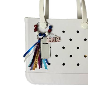 Imagem de Jvuessieye Berloques esportivos de madeira para bolsa Bogg Acessórios Track Mom, Track Mom Acessórios para decoração Bogg Bag Tassel Backpack Tote Rubber Beach Bag Gifts For Women