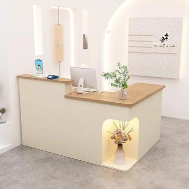 Imagem de Mesa de balcão de recepção moderna, mesa de balcão de recepção em forma de L com gavetas e prateleiras de armazenamento, recepção de madeira para recepção, balcão de varejo para salão de beleza e
