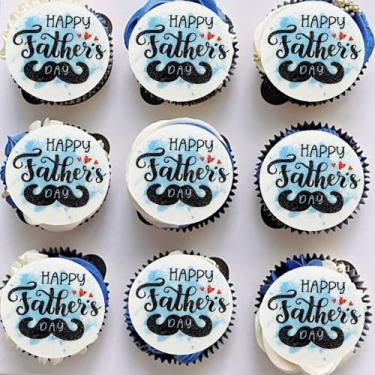 Imagem de Gyufise 54Pcs Edible Happy Father's Day Cupcake Toppers Wafer Paper Love Dad Cake Toppers Edible Best Dad Ever Cupcake Picks for Father Day Theme Birthday Party Cake Decorations Black