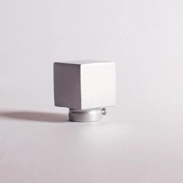 Imagem de KIT PAR de Ponteira Cubo para Varão de Cortina 19mm - Alumínio - Oasis