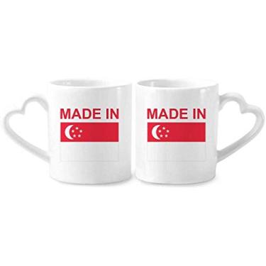 Imagem de Feito em Singapura Country Love Conjunto de canecas de porcelana para casais, copo de cerâmica com alça de coração