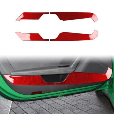 Imagem de 2/4 peças de painéis de acabamento de porta interna dianteira esquerda e direita automotiva, tiras de chute de porta inferior, cor preta e vermelha, decoração de fibra de carbono compatível com modelo
