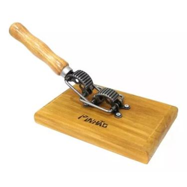 Imagem de Abridor Descascador De Pinhão Manual Reforçado - LZTools