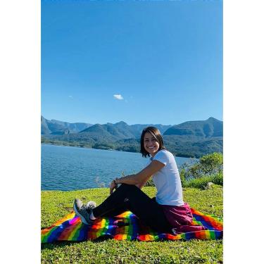 Imagem de Canga Arco-Íris Cetim Não é Segredo 150cm x 100cm