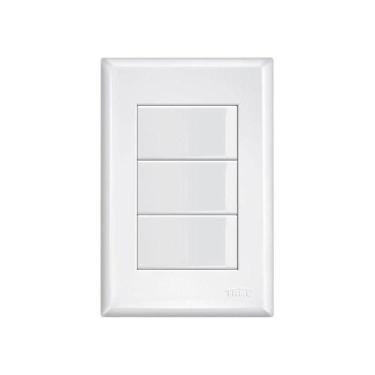 Imagem de Interruptor Simples Triplo Fame Evidence Com Placa 4x2 Branca - FAME B